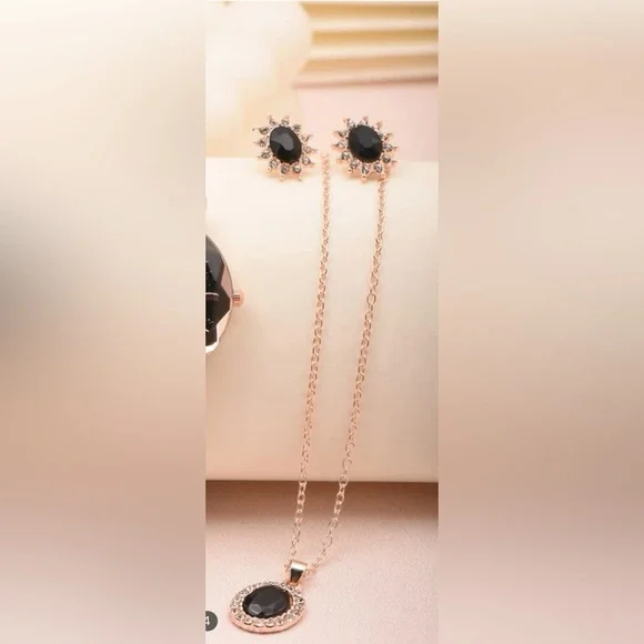 Jewelry Set - Picture 2 of 3